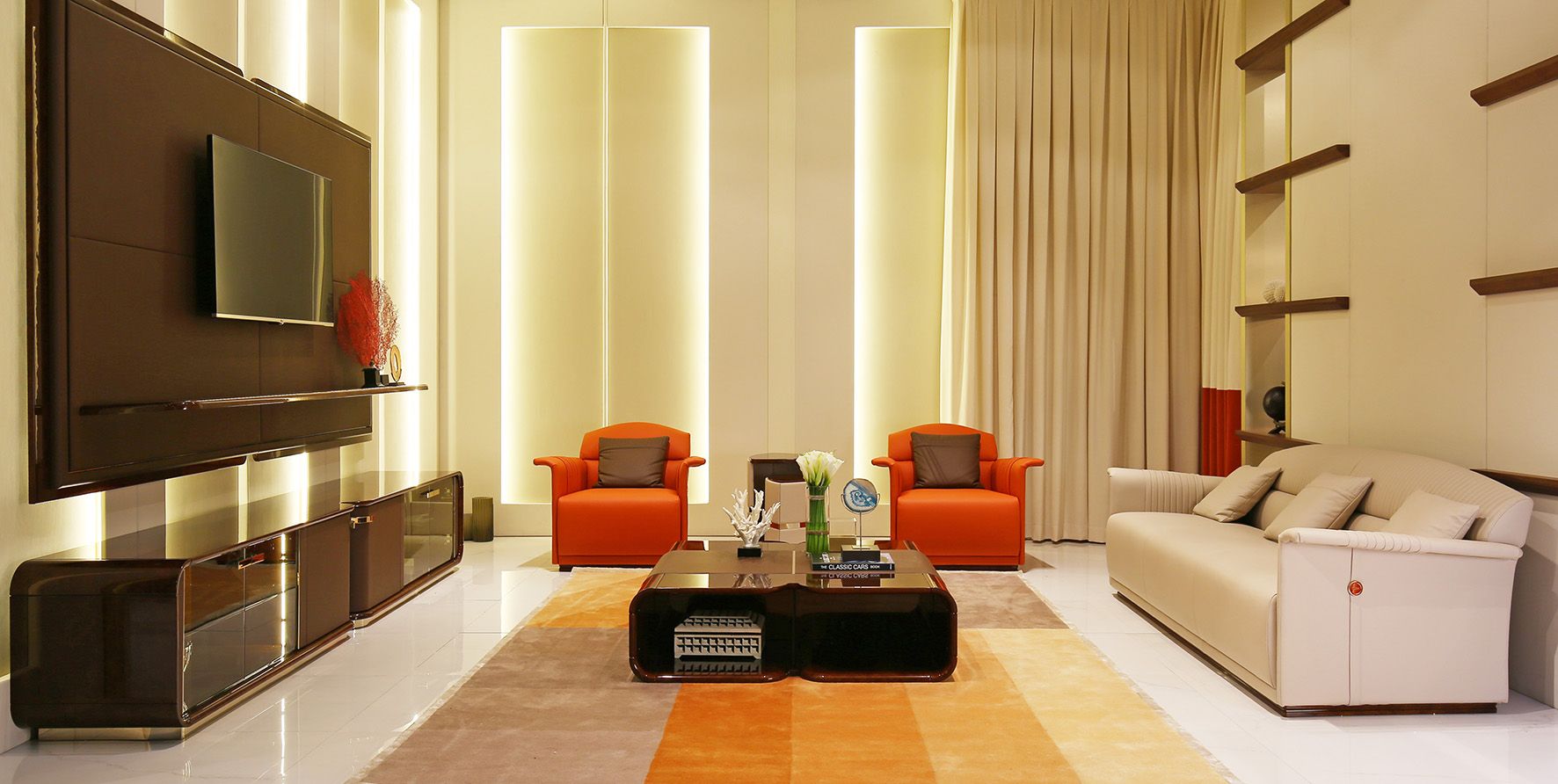 Кожаное кресло с подлокотниками Turri ARCH-00080940