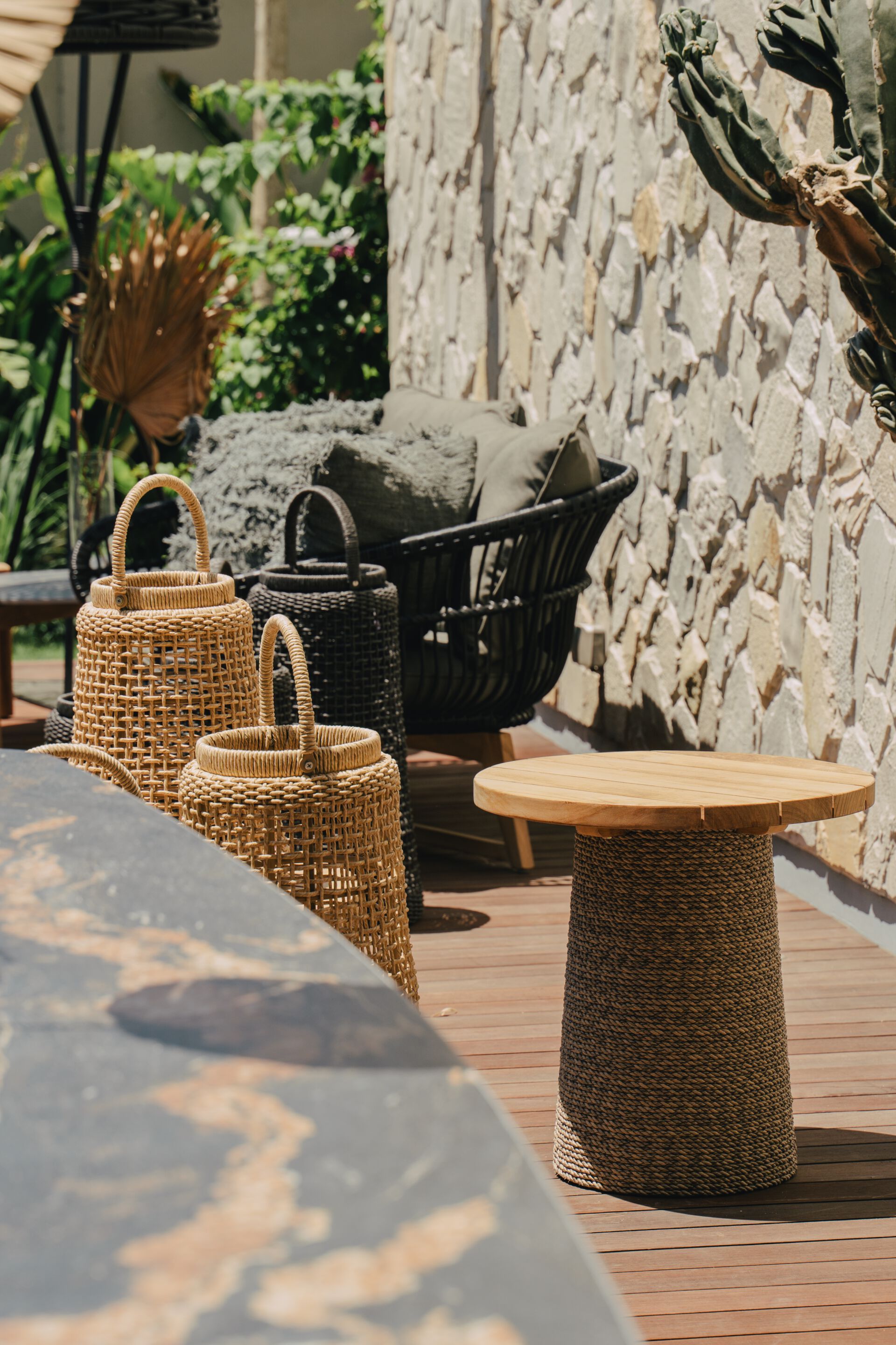 Высокий садовый столик из массива дерева cbdesign Navy ARCH-00100667 - Вид №2