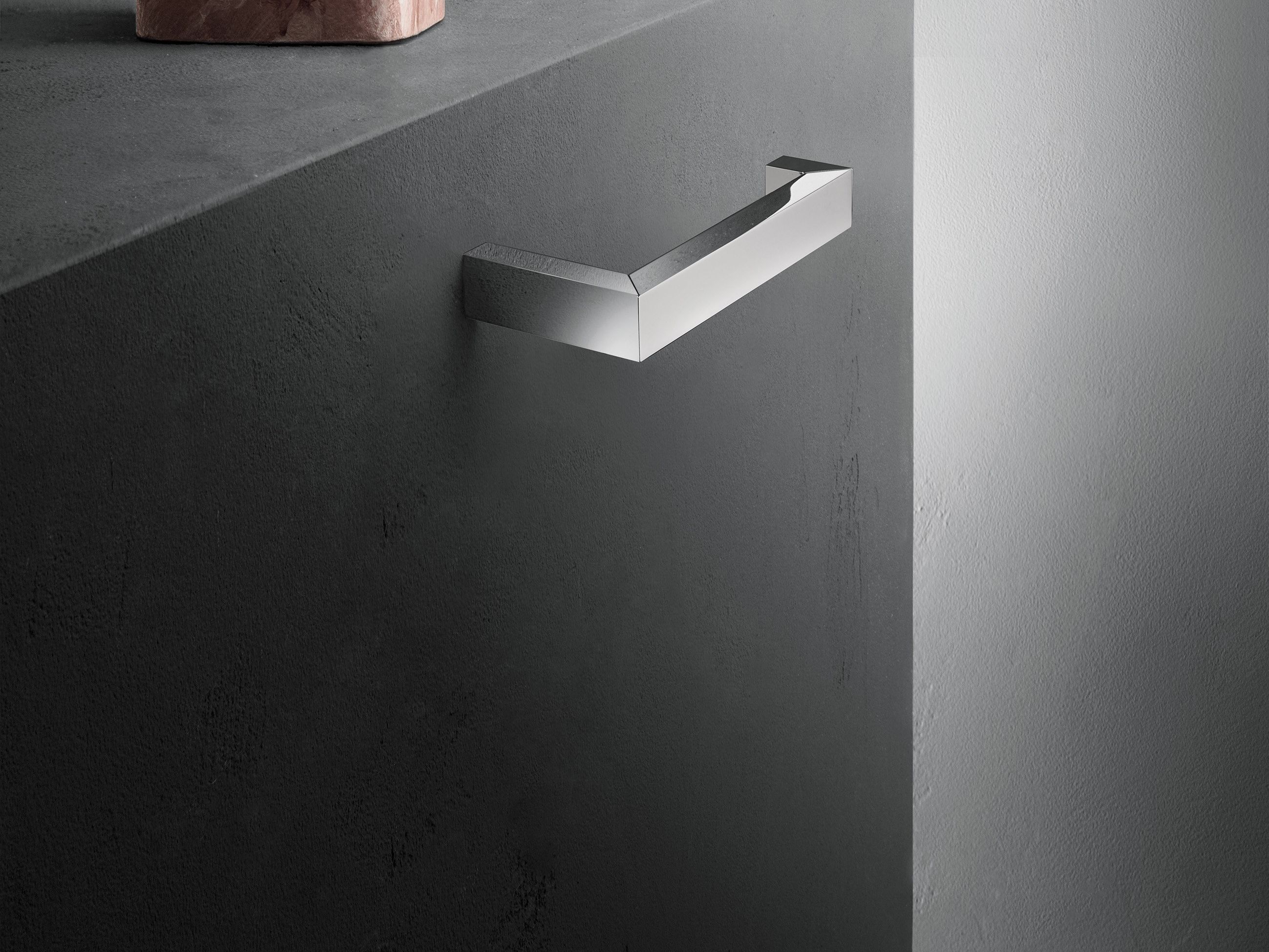 Держатель рулона Fantini Rubinetti Линия Аксессуаров ARCH-00005247