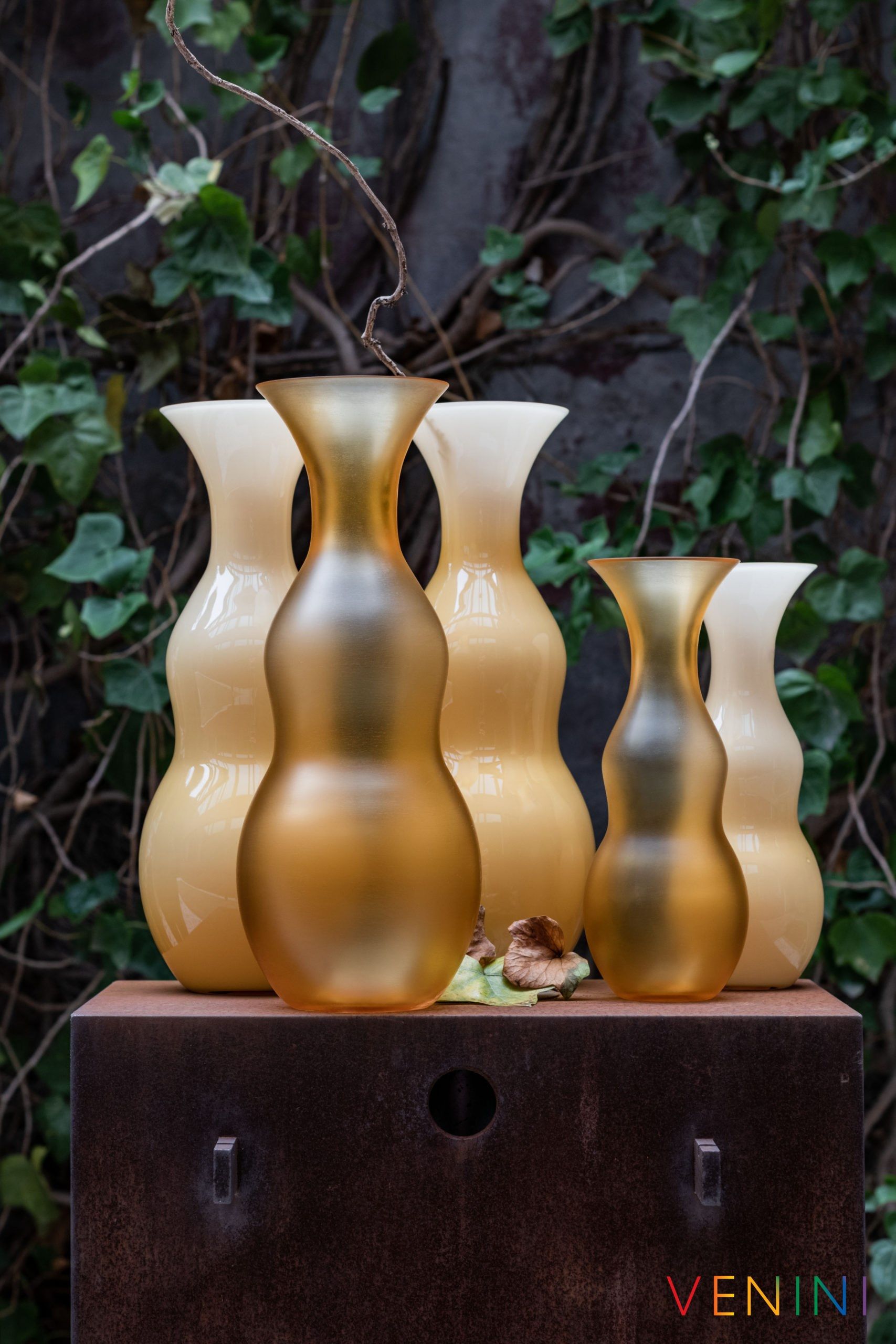 Ваза из дутого стекла VENINI PIGMENTI ARCH-00095826 - Вид №11