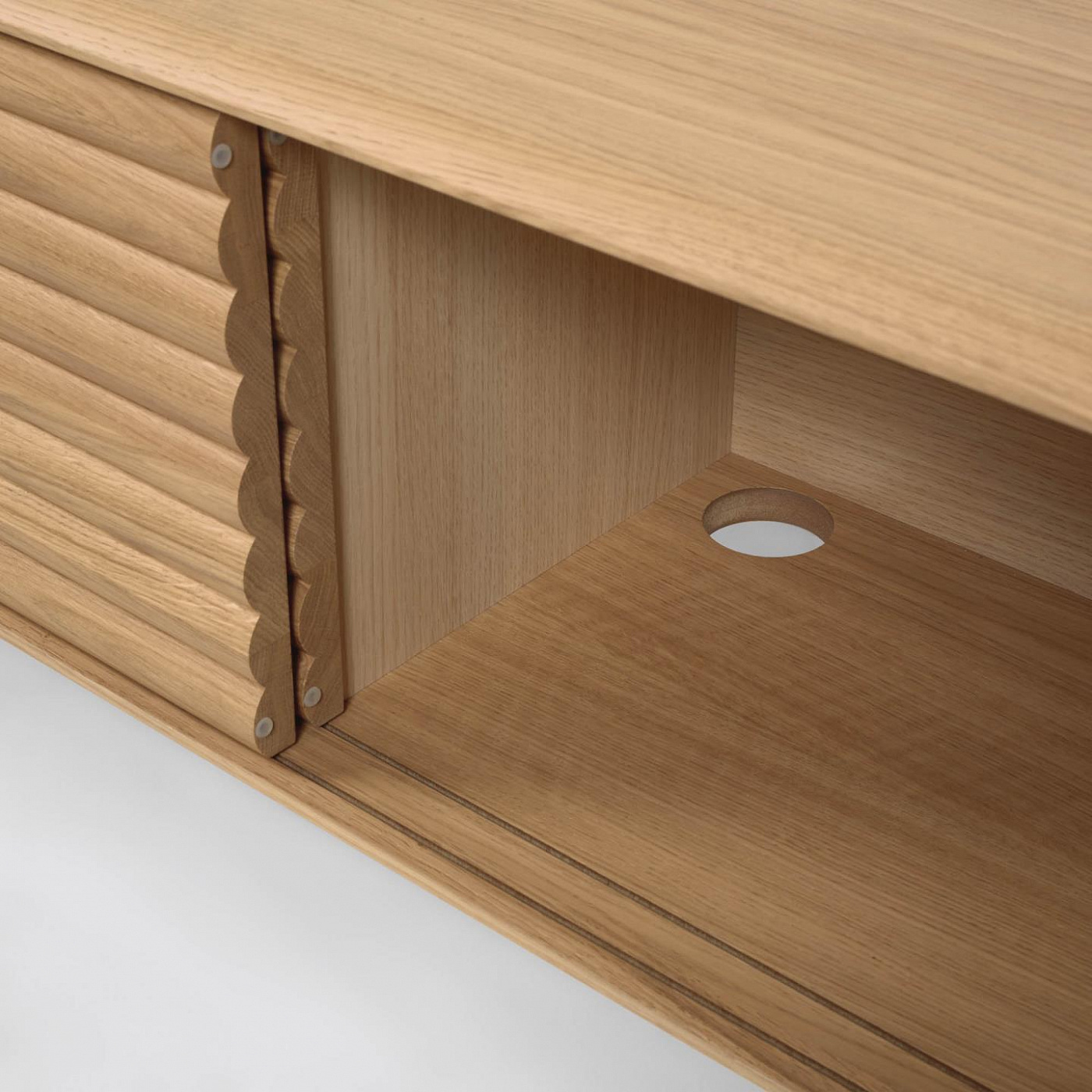 090852 Тумба под TV из древесины дуба 200 x 55 cm La Forma Lenon  - Вид №5