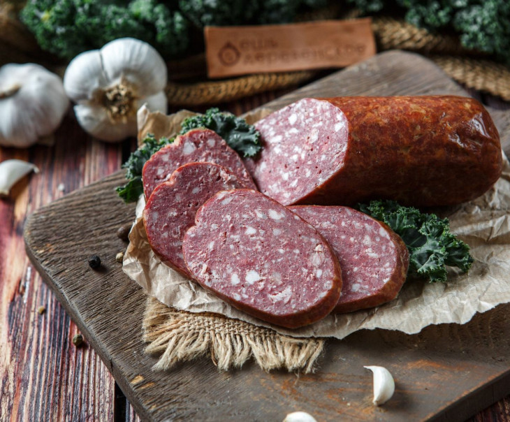 5532 Сервелат "Деревенский" Вкусляндия  - Вид №1