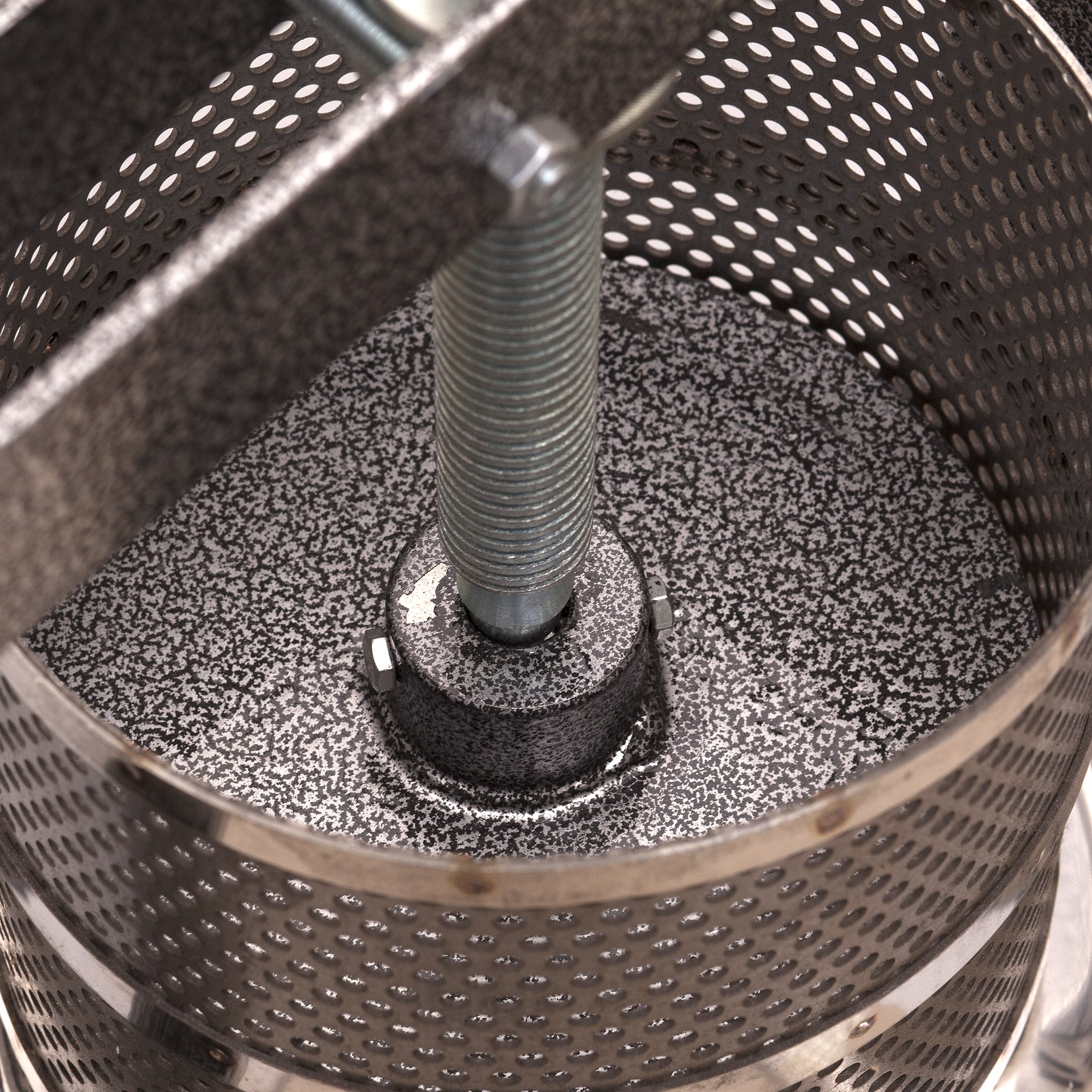 18665086 Соковыжиматель СПМ15, профессиональный, 6 л Santreyd  - Вид №2