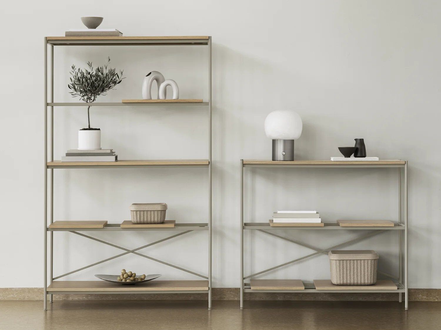 Светодиодная настольная лампа из алебастра и алюминия blomus IRIS Ø24 ARCH-00038432 - Вид №7