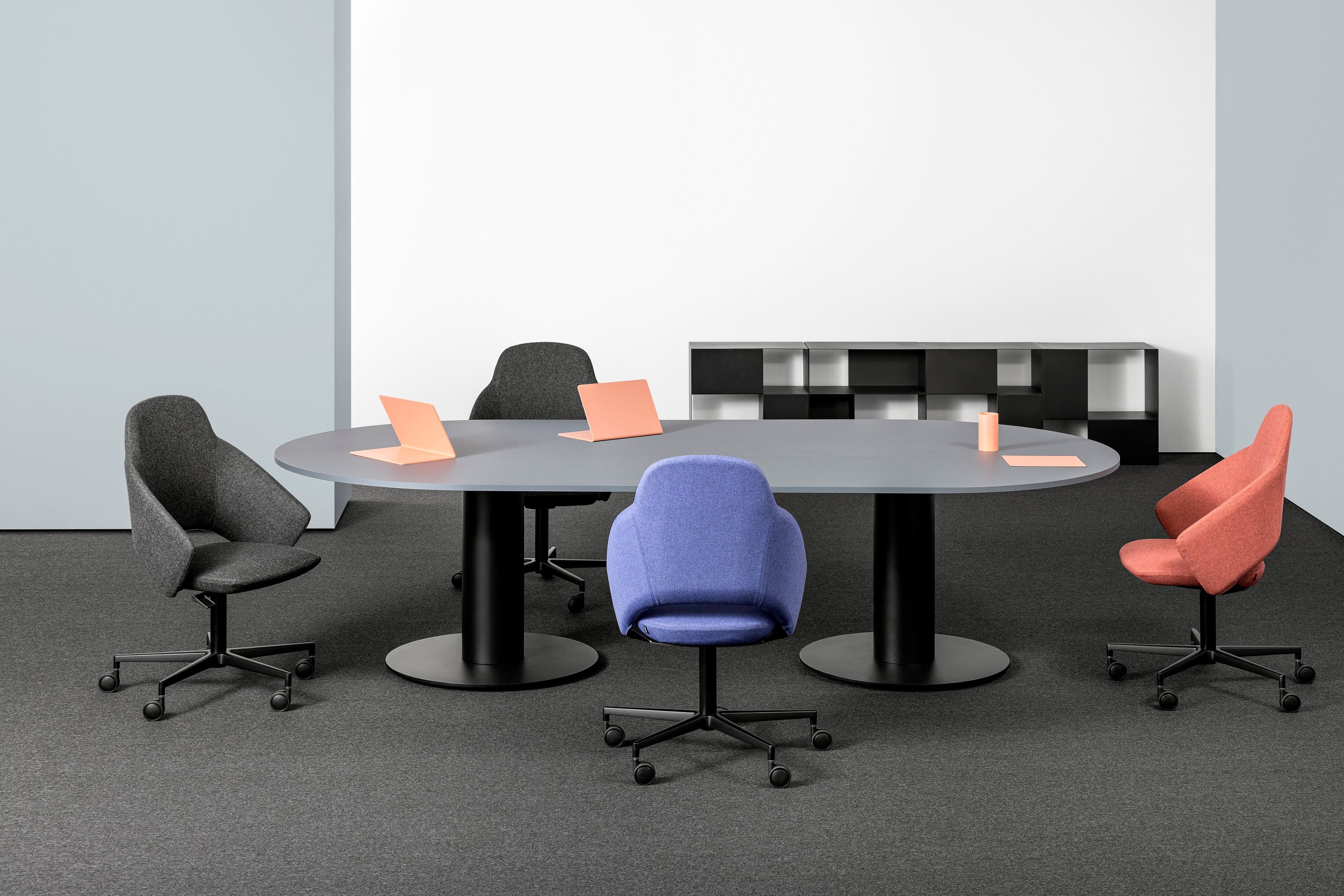 5-спицевое вращающееся офисное кресло с тканевыми колесами Mara Icon ARCH-00048565