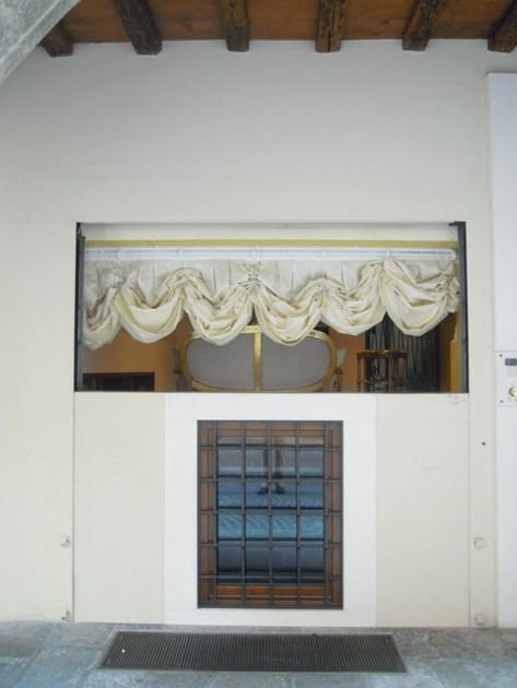 CARMEC Вертикальные раздвижные гаражные ворота с электроприводом Portoni e cancelli sun-id-1378344 - Вид №1