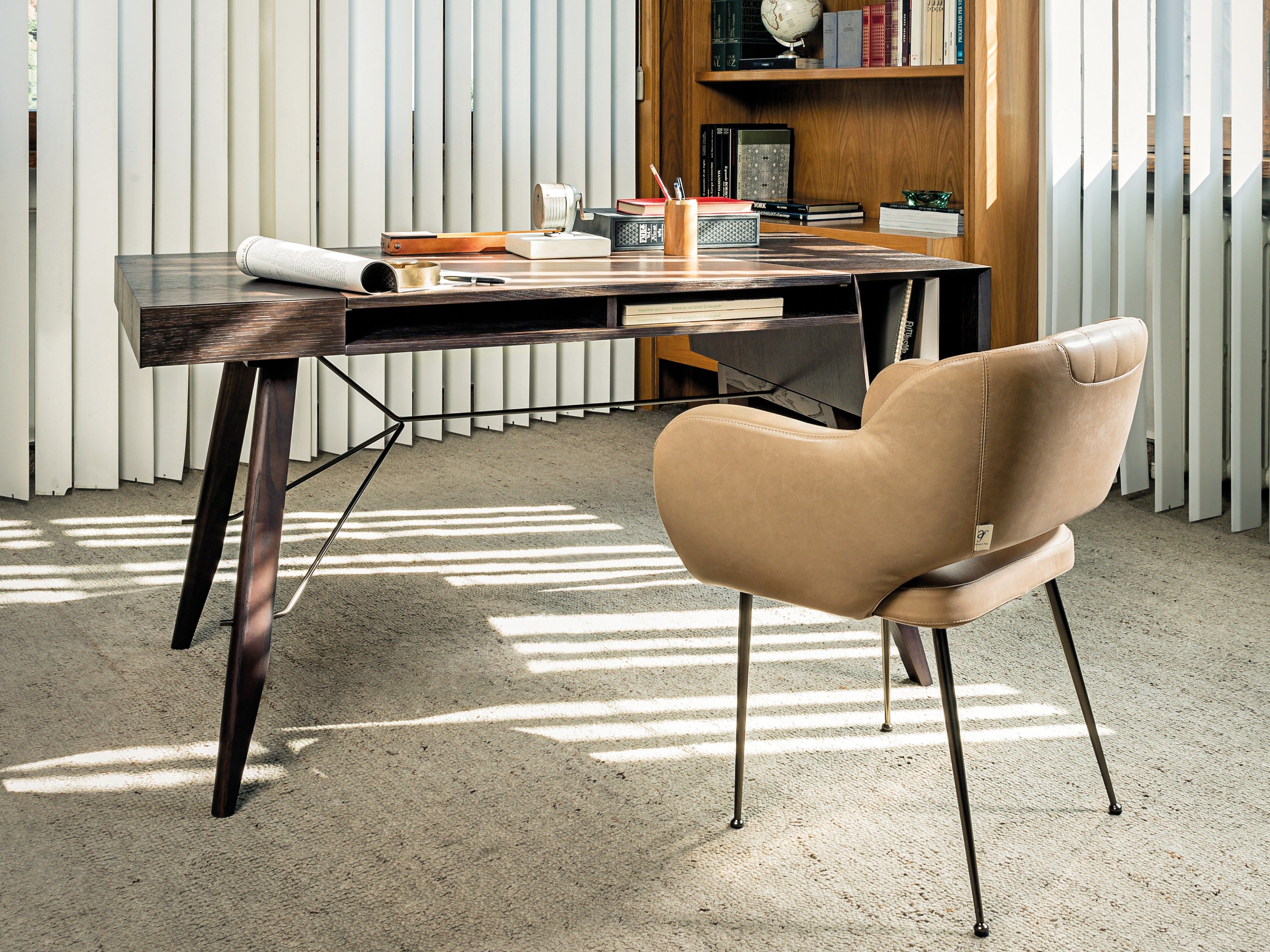 Деревянный письменный стол Arketipo INKIOSTRO ARCH-00007091 - Вид №1