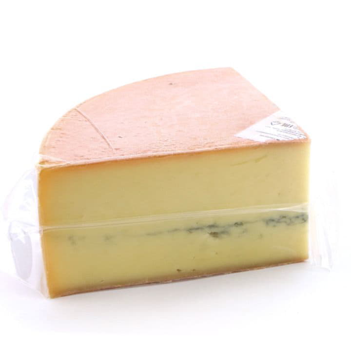 Сыр Бригадье с золой Margot Fromages полутвёрдый коровий БЗМЖ Santreyd 5532