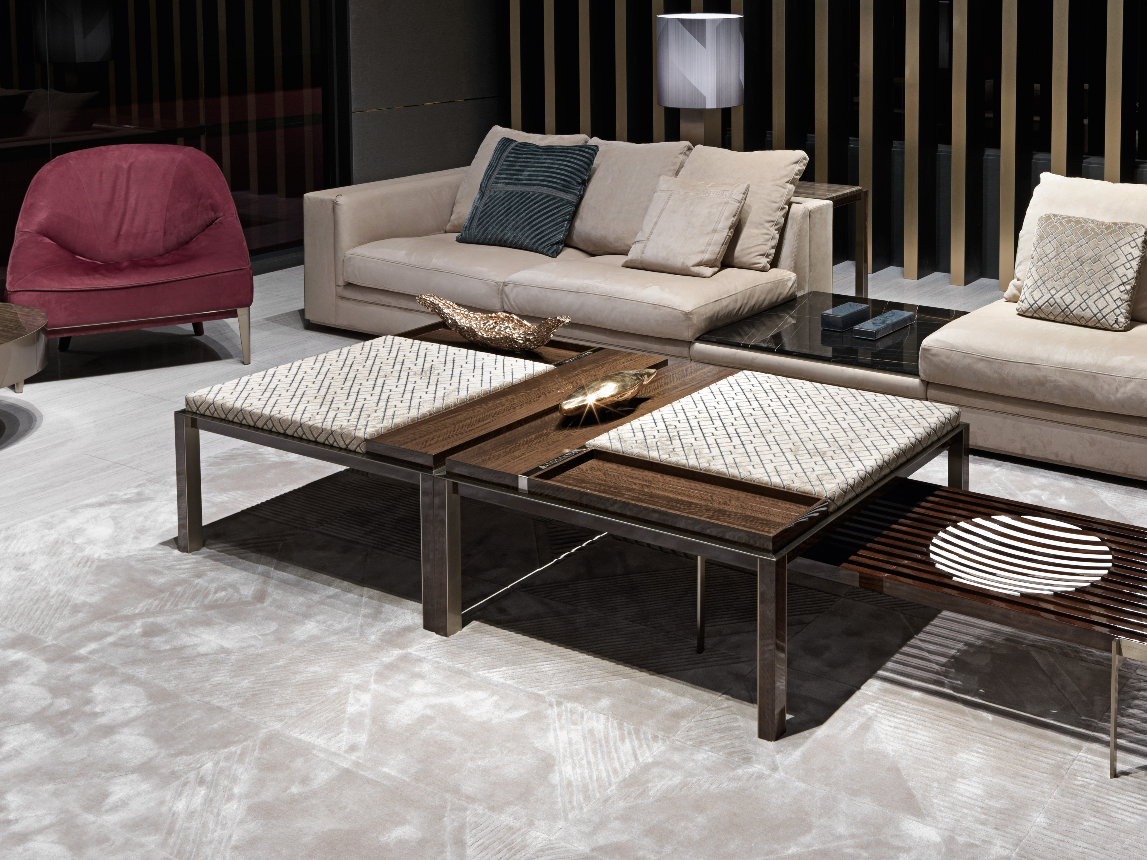 Horizon Tray Низкий стол Visionnaire  - Вид №1