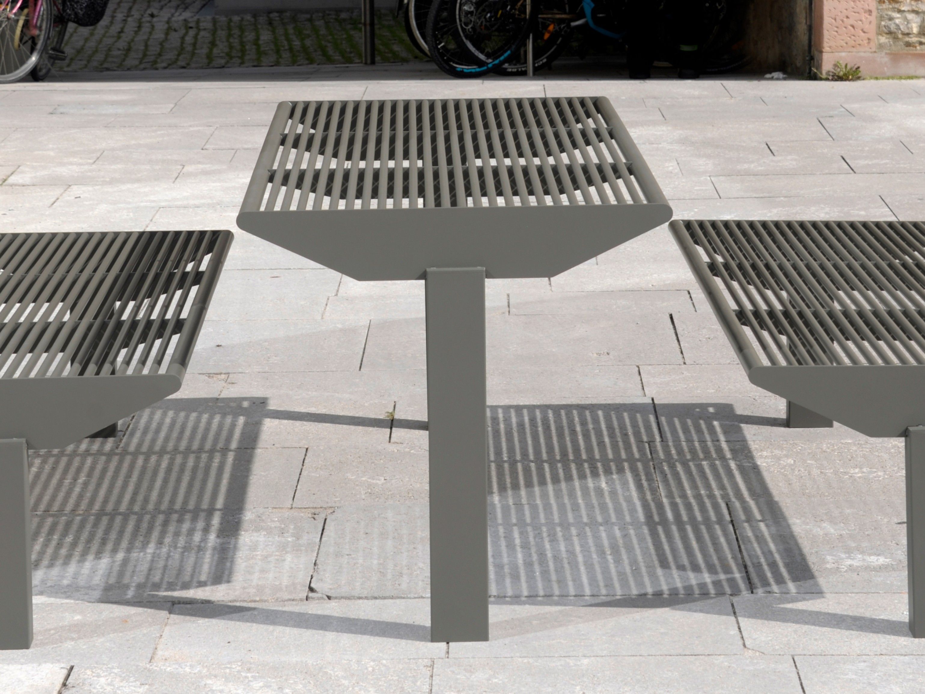 Прямоугольный стол из нержавеющей стали BENKERT BANKE Siardo ARCH-00115316