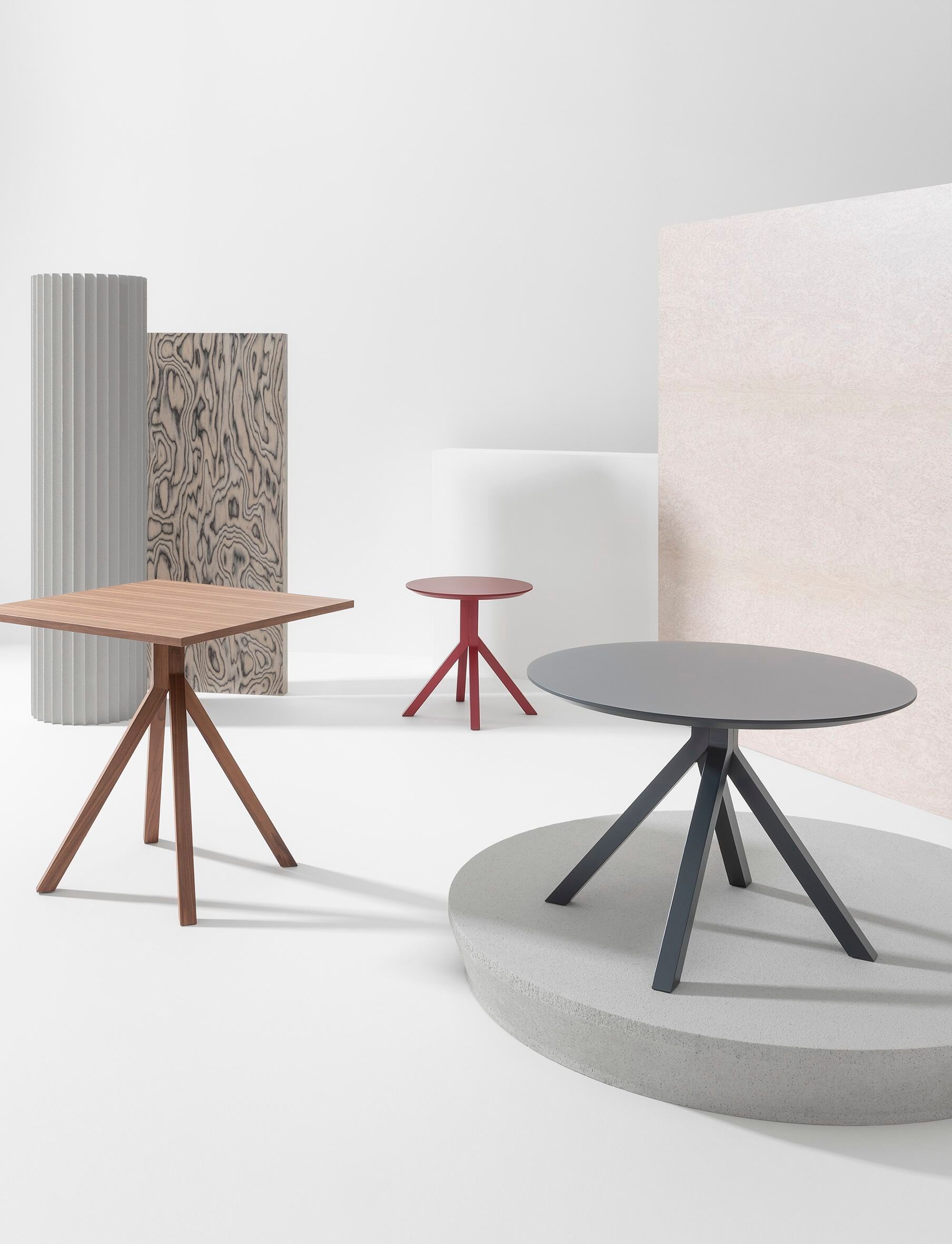 Круглый стол со стальной рамой Billiani Grapevine ARCH-00093782 - Вид №3