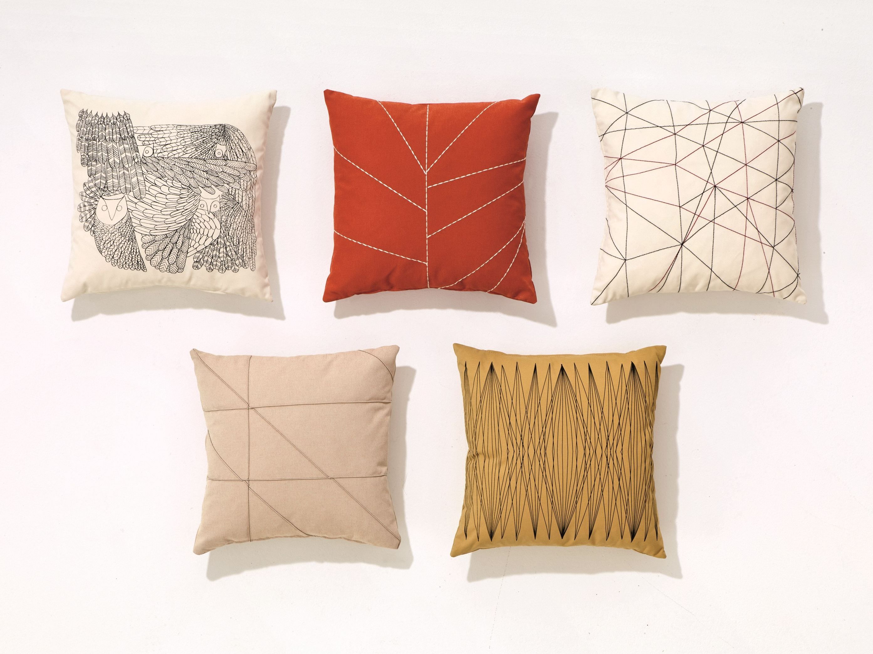 Квадратная подушка из ткани Arper подушки ARCH-00052988