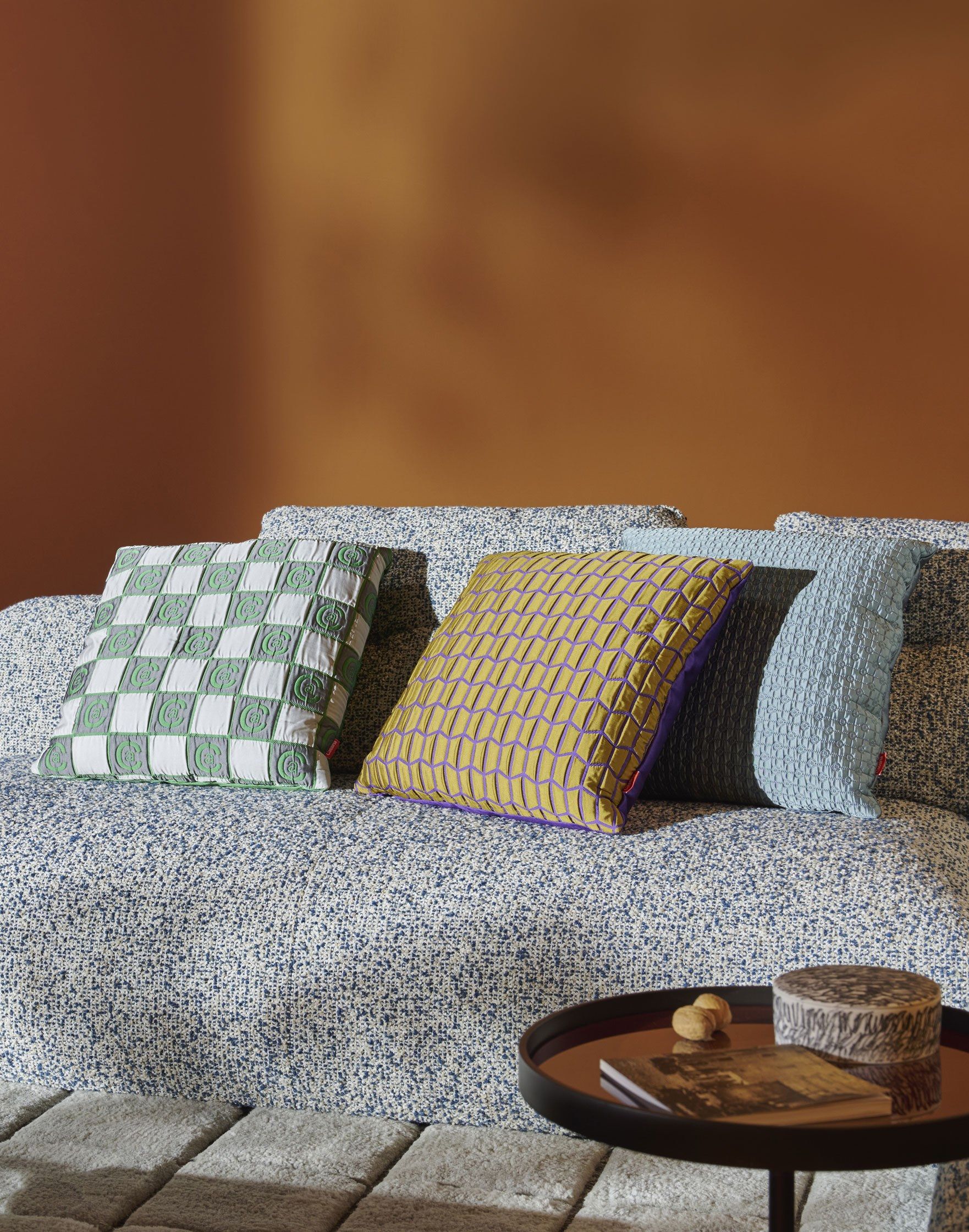 Квадратная подушка из ткани с рисунком CASSINA рамка ARCH-00084046 - Вид №2