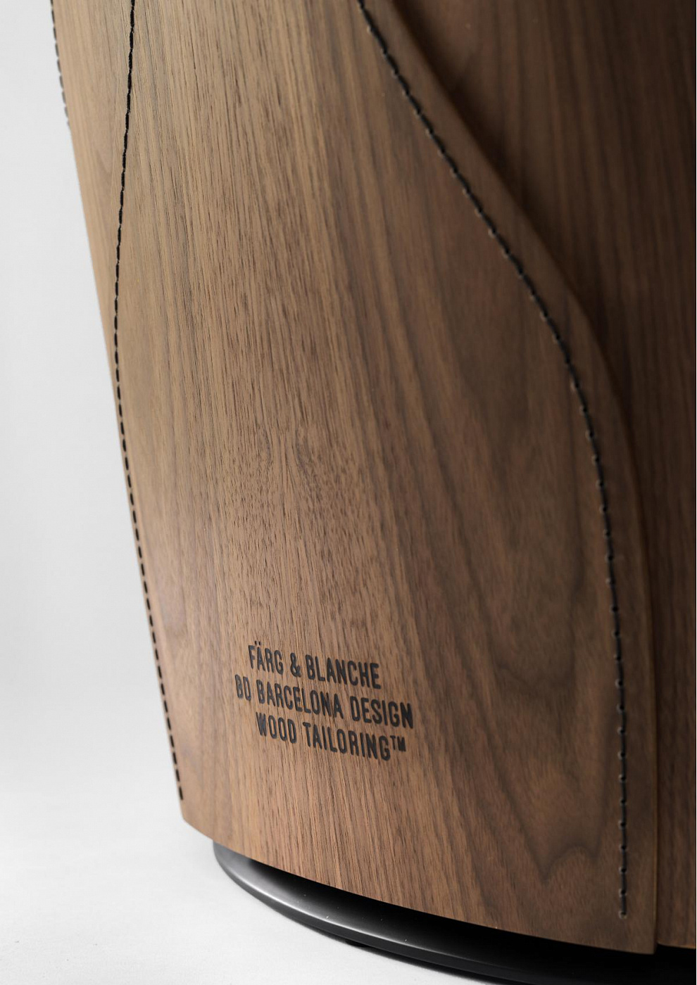 072866 Кресло BD Barcelona Design Couture