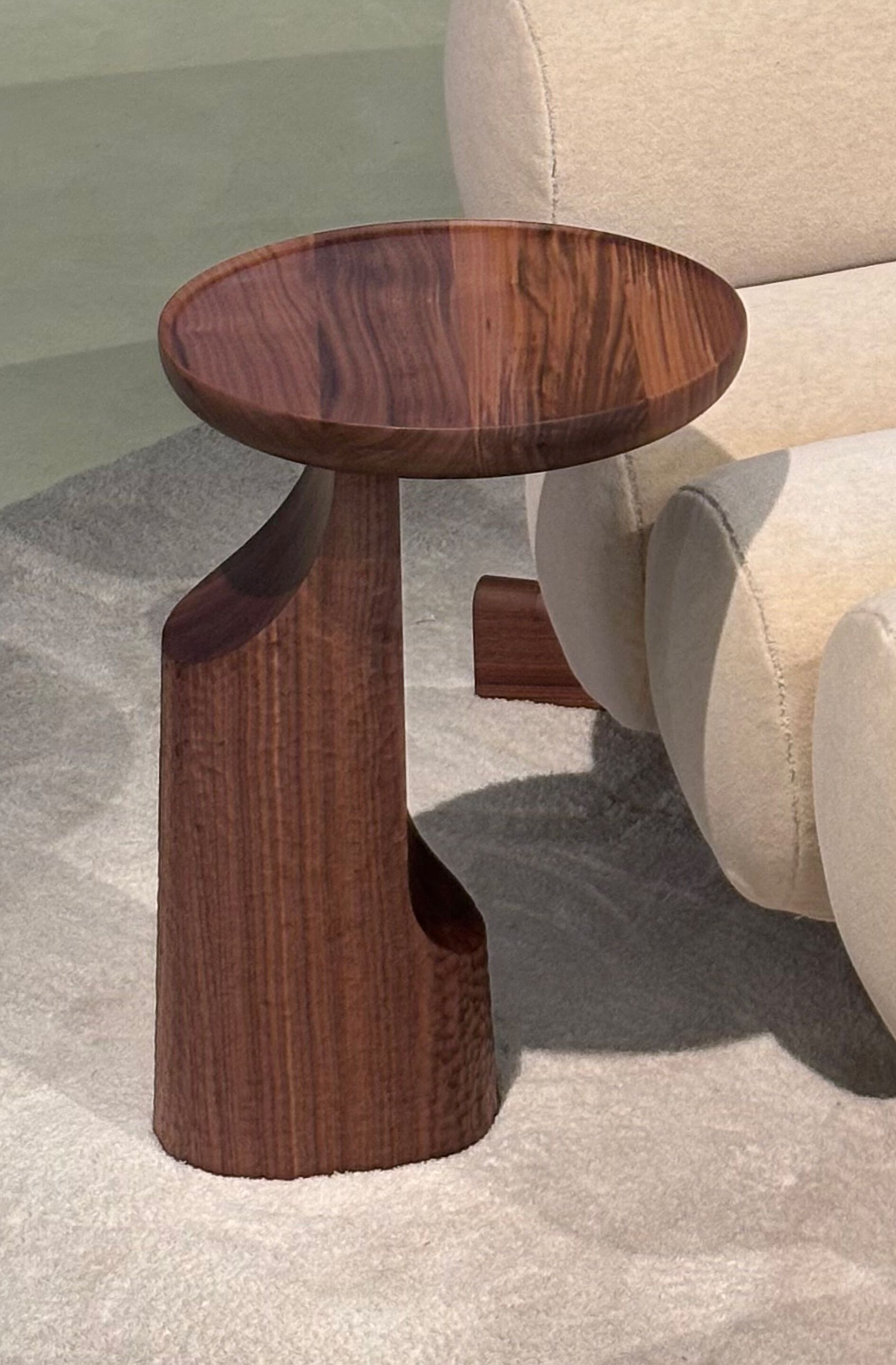 Круглый журнальный столик из массива дерева Vibieffe Quite luxury ARCH-00077320 - Вид №5