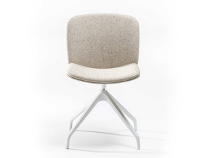 Тканевый мягкий поворотный стул