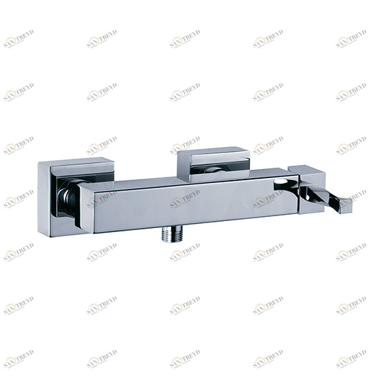 Смеситель для ванны однорычажный ½", настенный монтаж JOERGER Turn 623.20.600.000