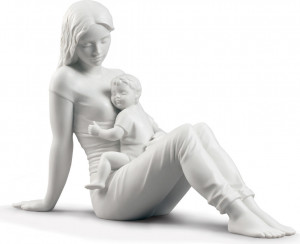 10669120 LLADRO Фигурка Lladro "Материнская любовь" 36х25см, белый Фарфор