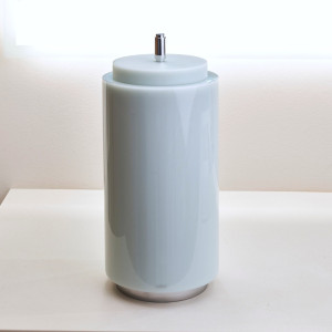 Мусорная корзина из смолы