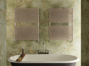 Настенный вертикальный полотенцесушитель с клапанами