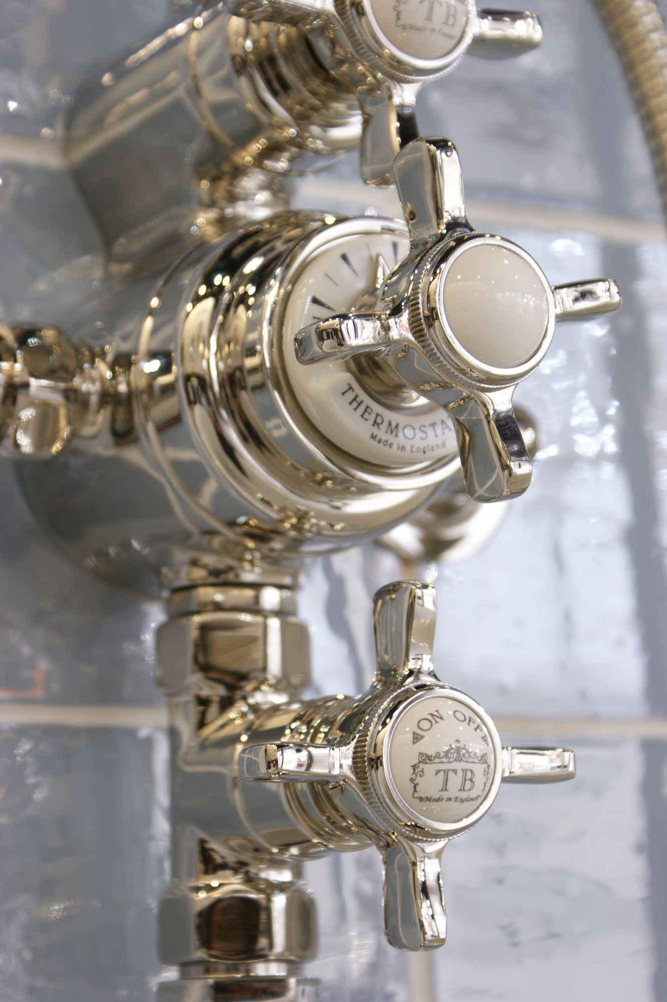 Traditional bathrooms TB ENGLAND Смеситель для ванны и душа с термостатом Tb7495.414.bn  - Вид №1