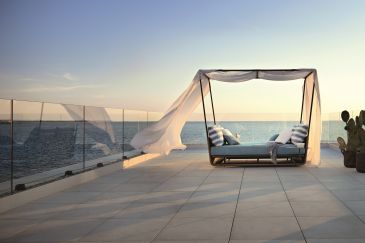 088580 Кровать с навесом с занавеской Vondom Vela - Вид №1