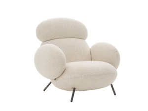 Тканевое кресло с подлокотниками