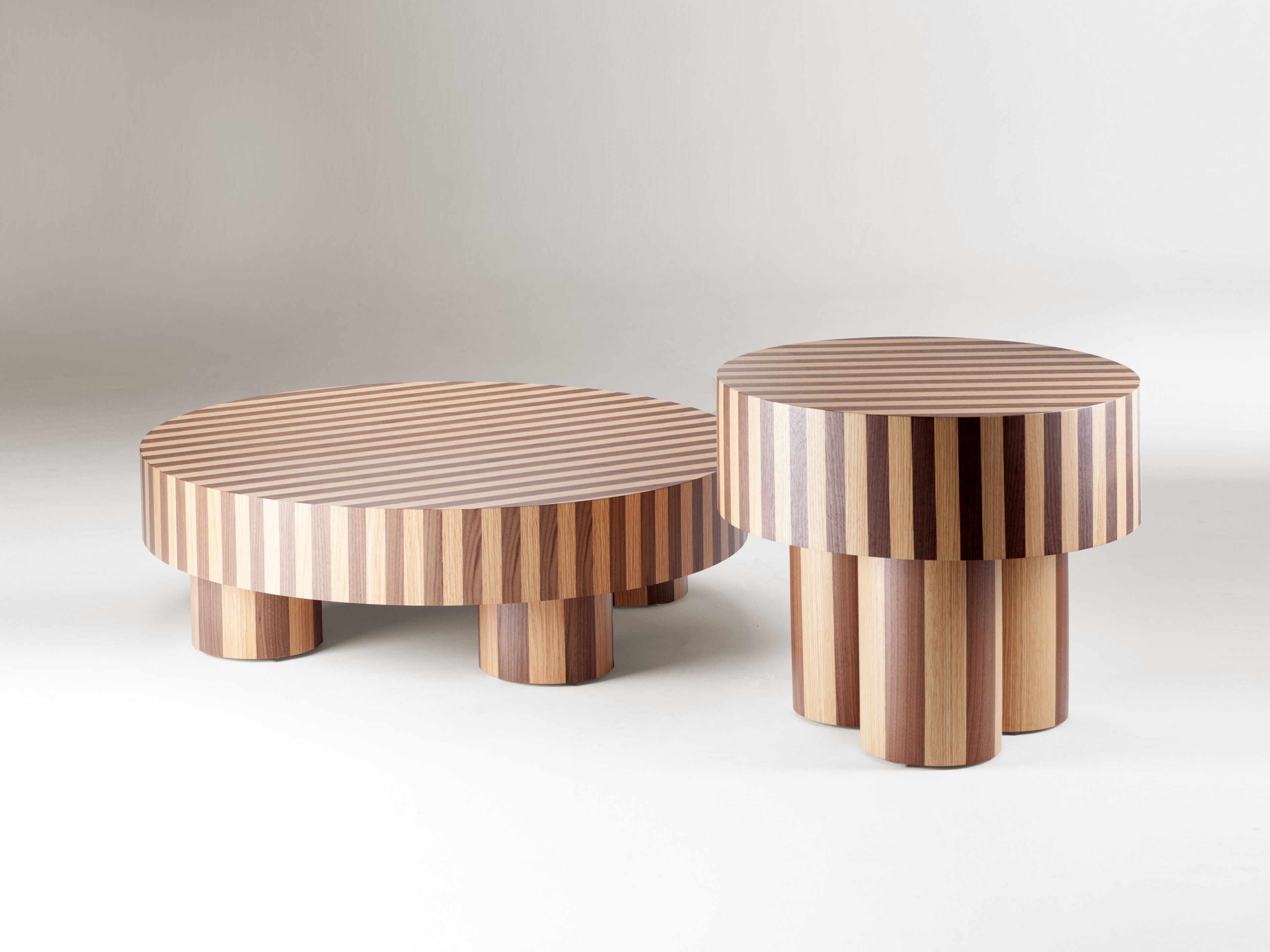 Высокий круглый журнальный столик из дуба и грецкого ореха DOOQ Nusa ARCH-00059477 - Вид №2