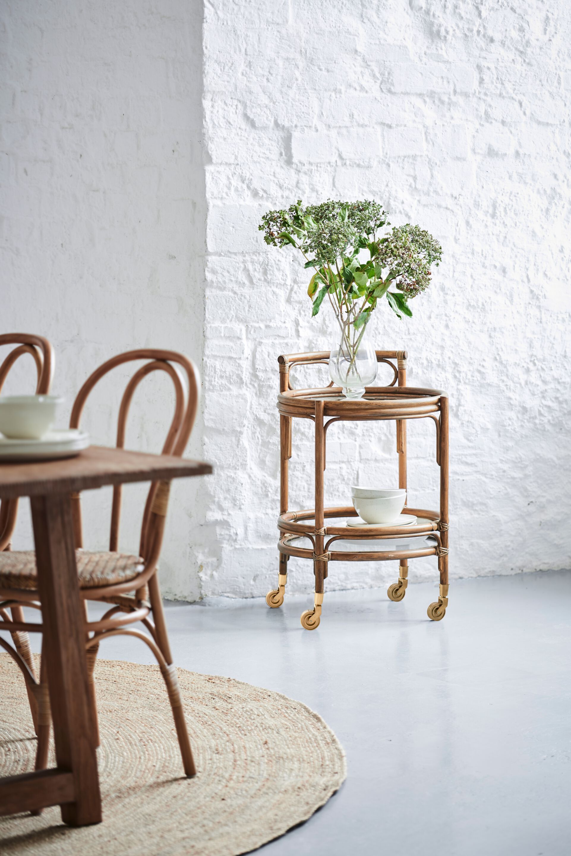 Ротанг и стеклянная барная тележка Sika Design Originals ARCH-00044437