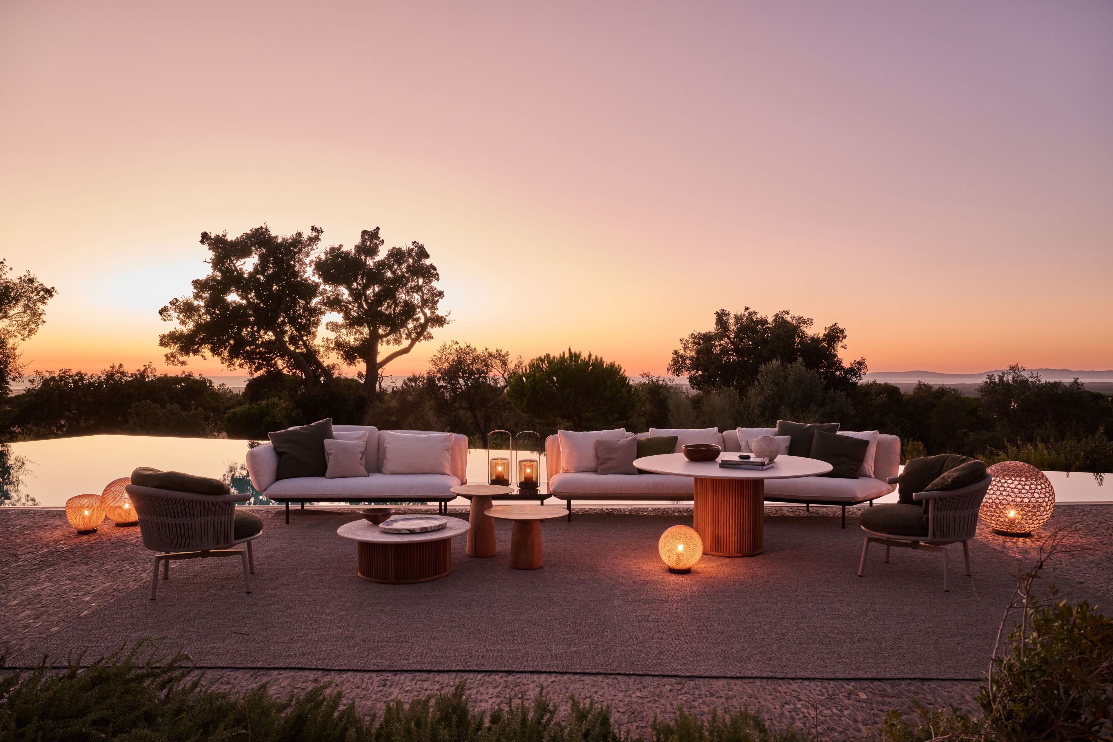 Напольная лампа из полиэтилена TRIBÙ месье Трико ARCH-00080650 - Вид №6