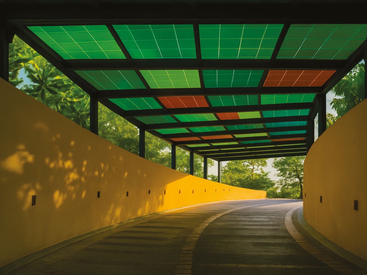 Фотогальваническое стекло крышки Lumyra Energy VETRO FOTOVOLTAICO DI COPERTURA ARCH-00023380 - Вид №1