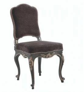 Martini Interiors Мягкое деревянное кресло в классическом стиле