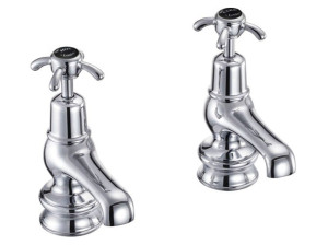 Смеситель для раковины с 2 отверстиями и отдельными розетками