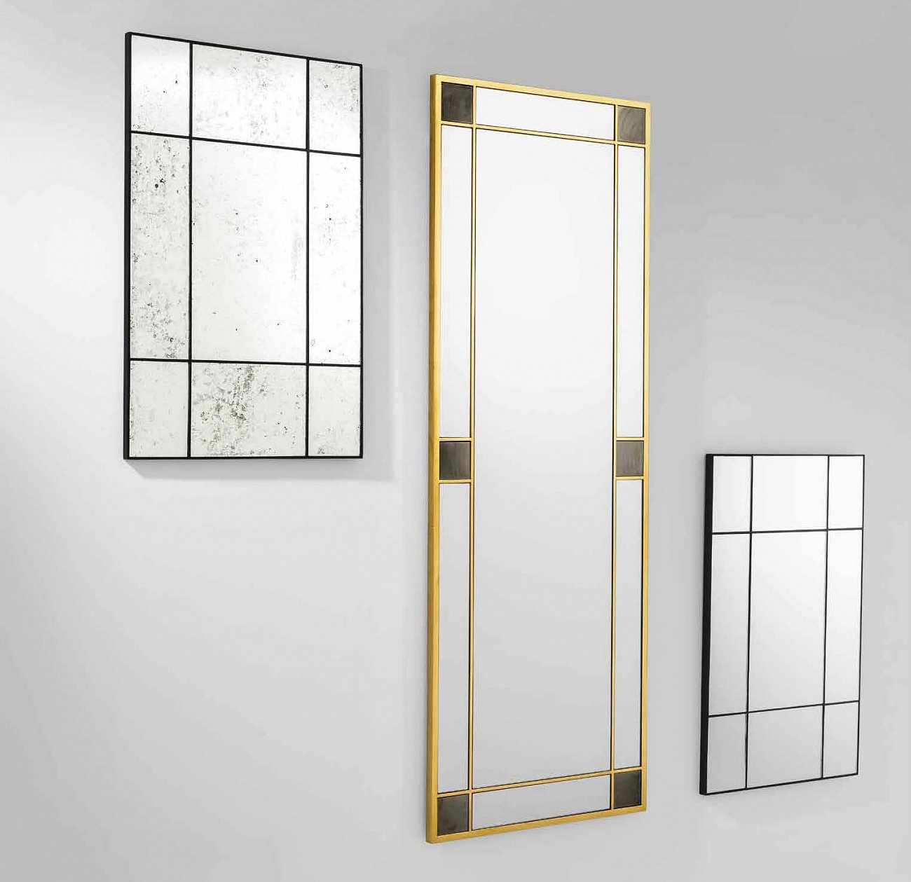 Зеркало-окно в черной раме 110х70 см черное Mountbatten EICHHOLTZ ДИЗАЙНЕРСКИЕ 00-3882983 Зеркальный;черный  - Вид №5