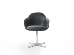 Кожаный стул с подлокотниками