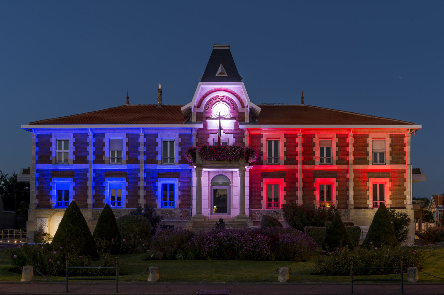 8480618 Встраиваемый в пешеходный пол Platek MINI FULL INOX  MINI FULL INOX - LED 3000K 44°  - Вид №6