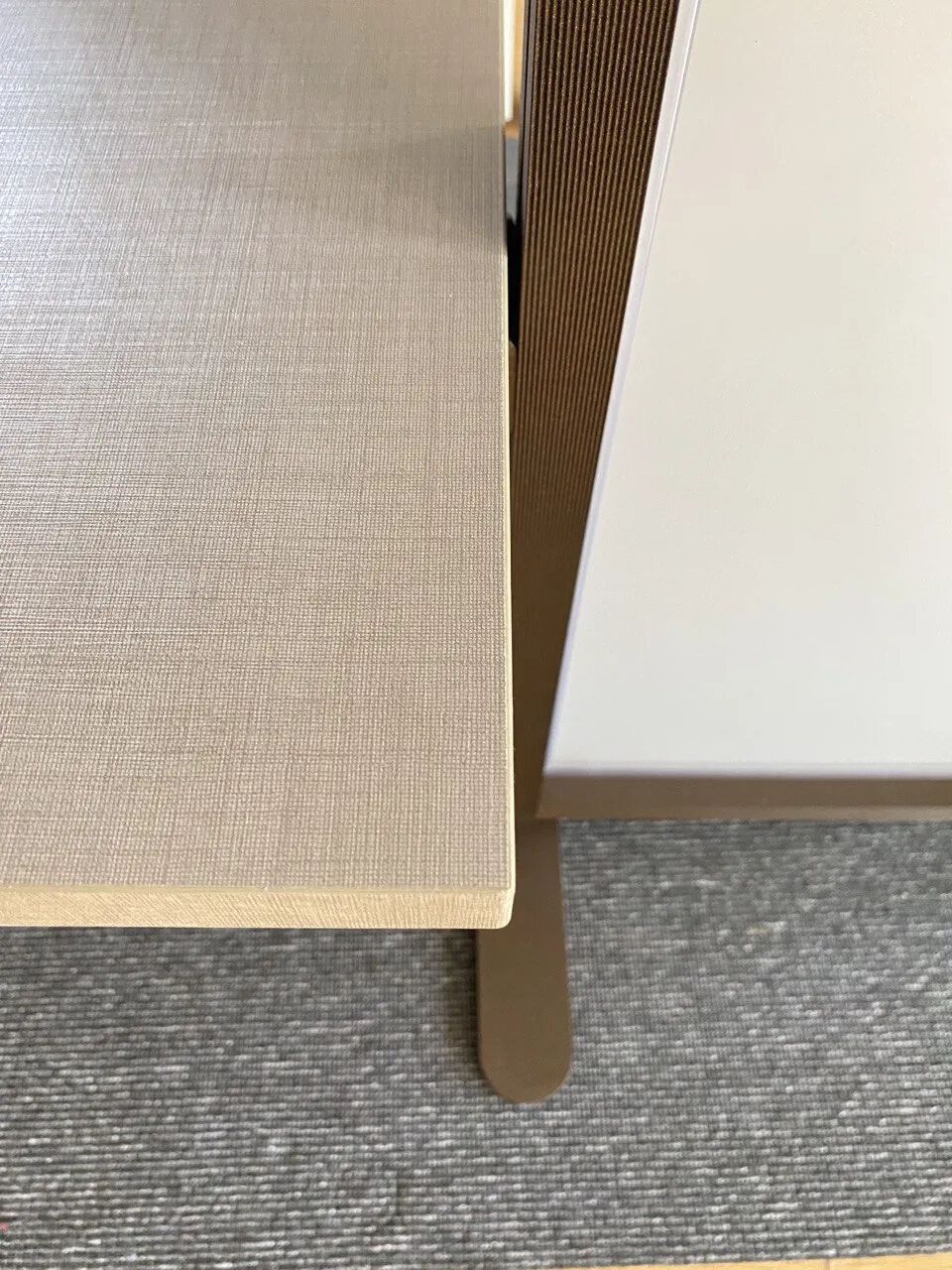 Алюминиевая отдельно стоящая офисная перегородка STUDIO T InUno ARCH-00017373 - Вид №1