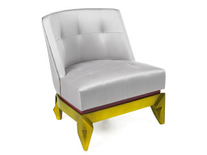 Атласное кресло