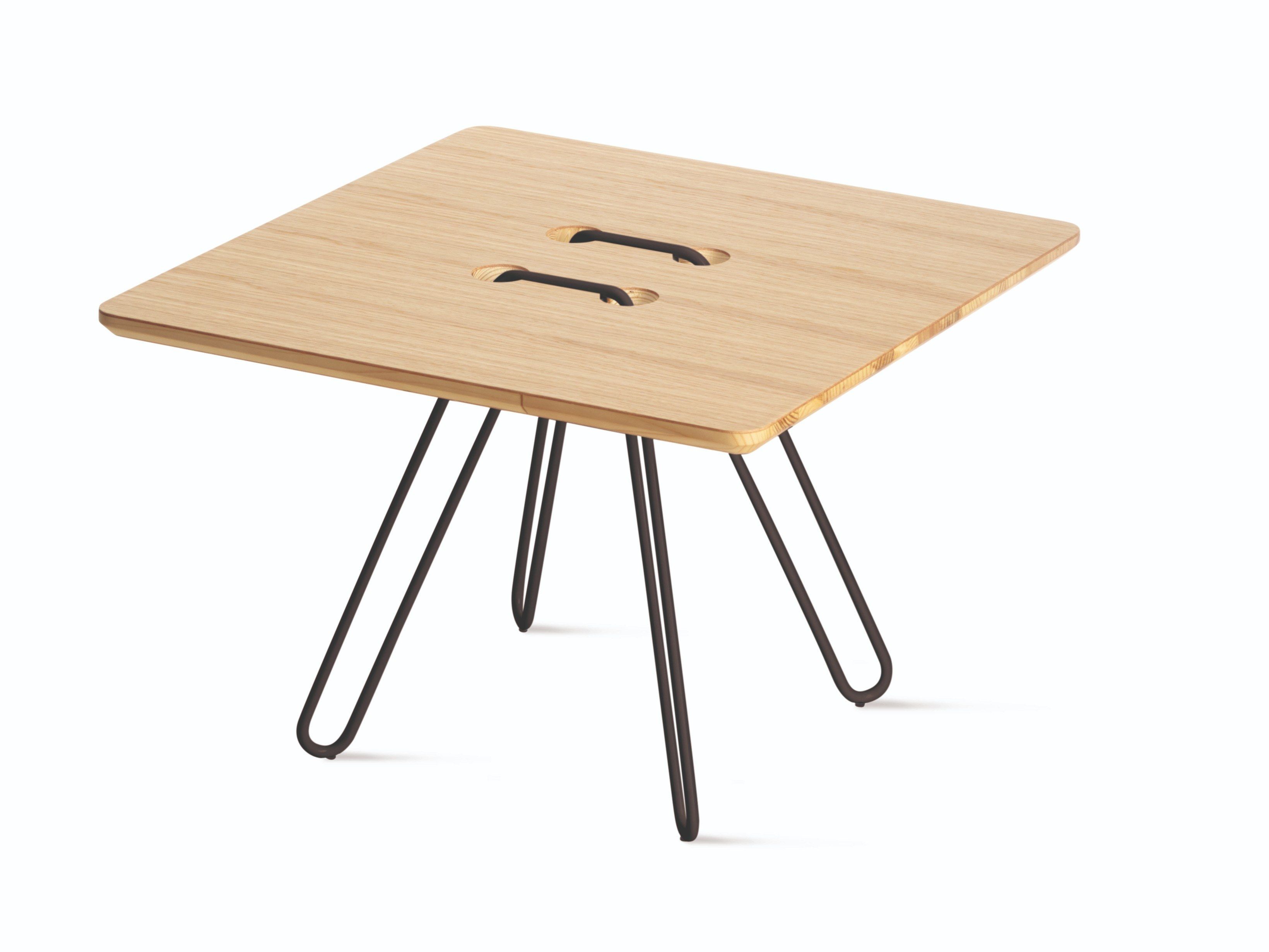 Низкий квадратный стол из дуба Casamania & Horm Twine T ARCH-00016871