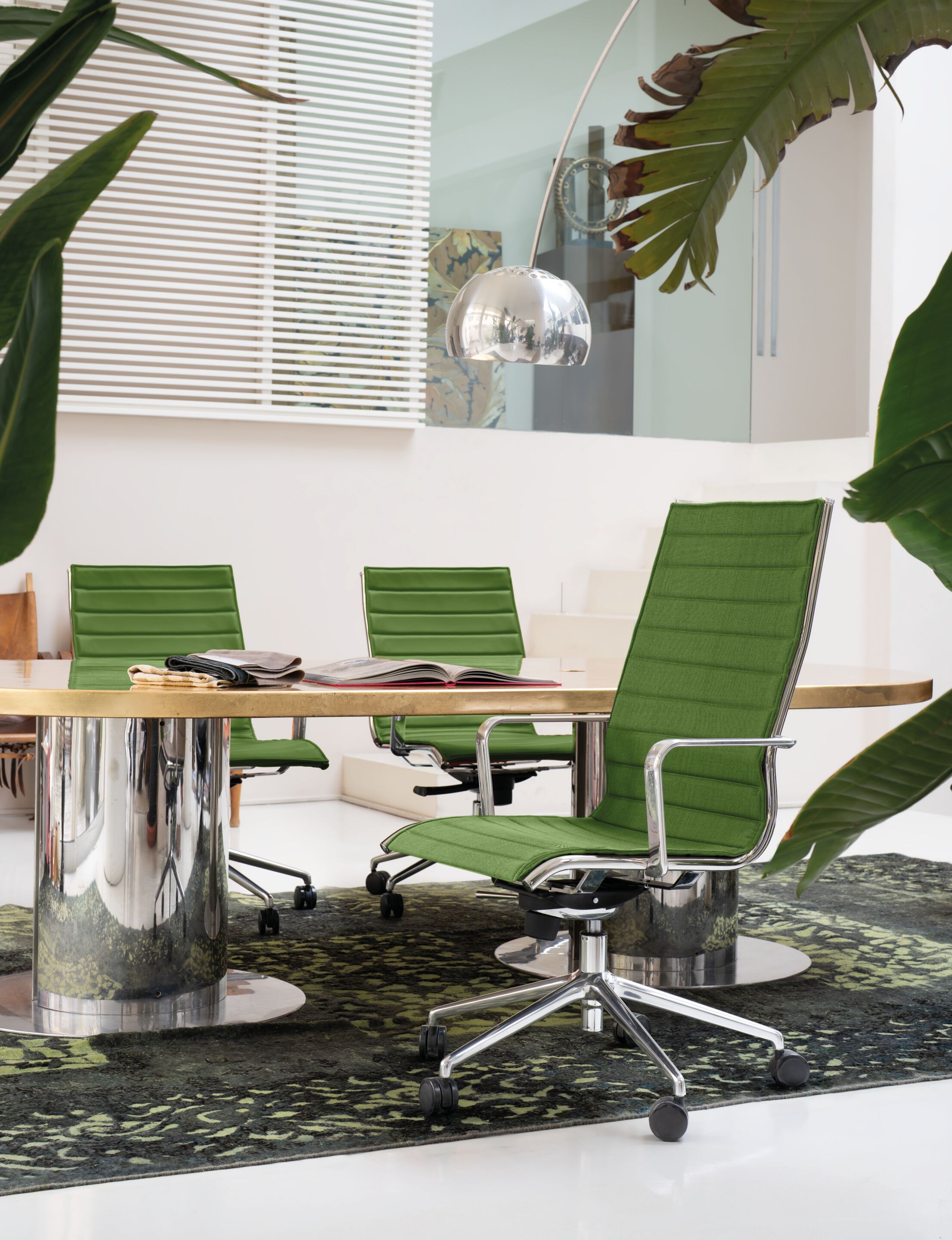 Офисное кресло с колесами и подлокотниками с 5 спицами Quinti Sedute сезон ARCH-00112231 - Вид №4