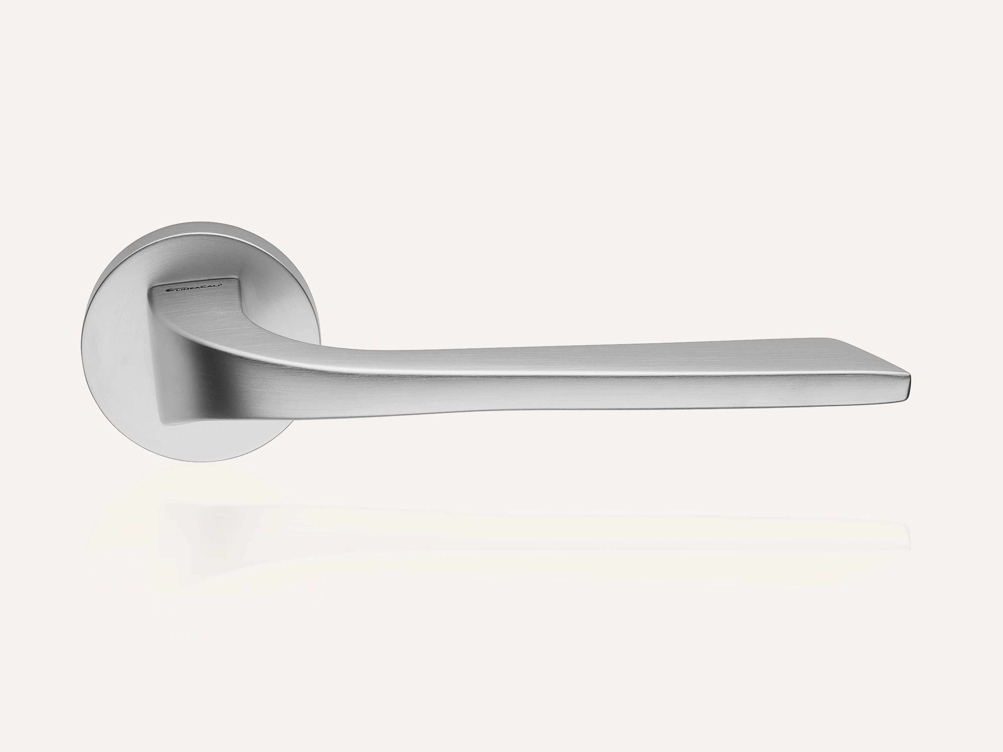 Латунная ручка на пластине LINEA CALI' Living ARCH-00101908 - Вид №5