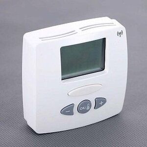 Радиотермостат комнатный WATTS WFHT-RF LCD (5-30'С, 433 МГц) с ЖК-дисплеем