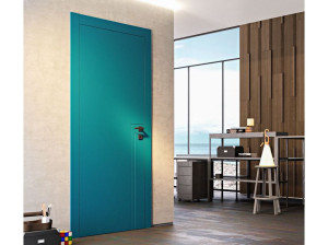 Лакированная распашная дверь