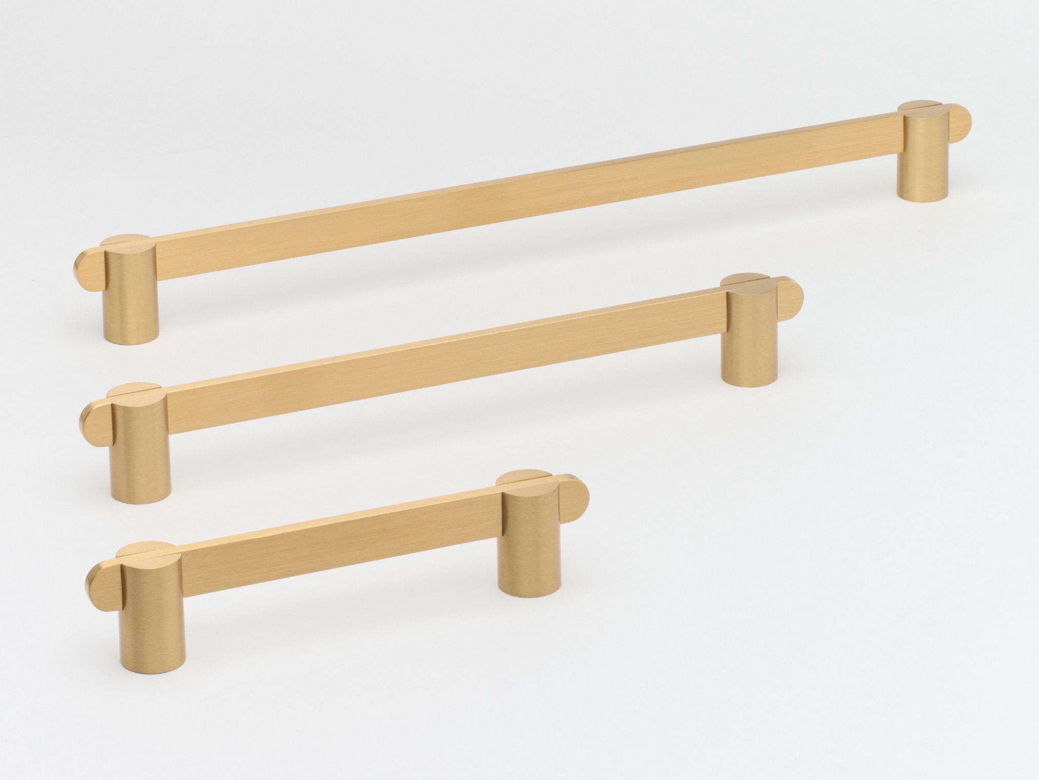 Латунь мост мебельная ручка Lo & Co Interiors INTERSECT ARCH-00025263