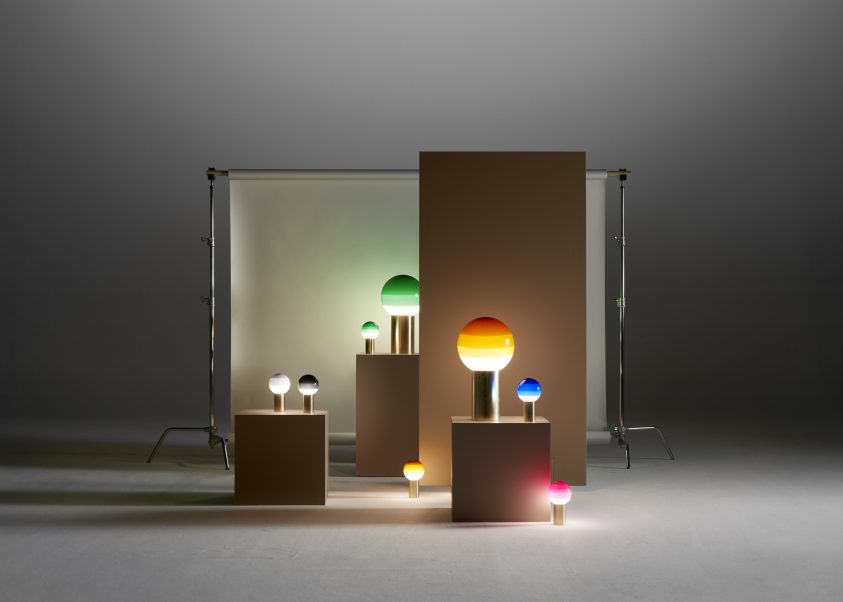 072885 Настольный светильник черный-латунь Marset Dipping Light  - Вид №3