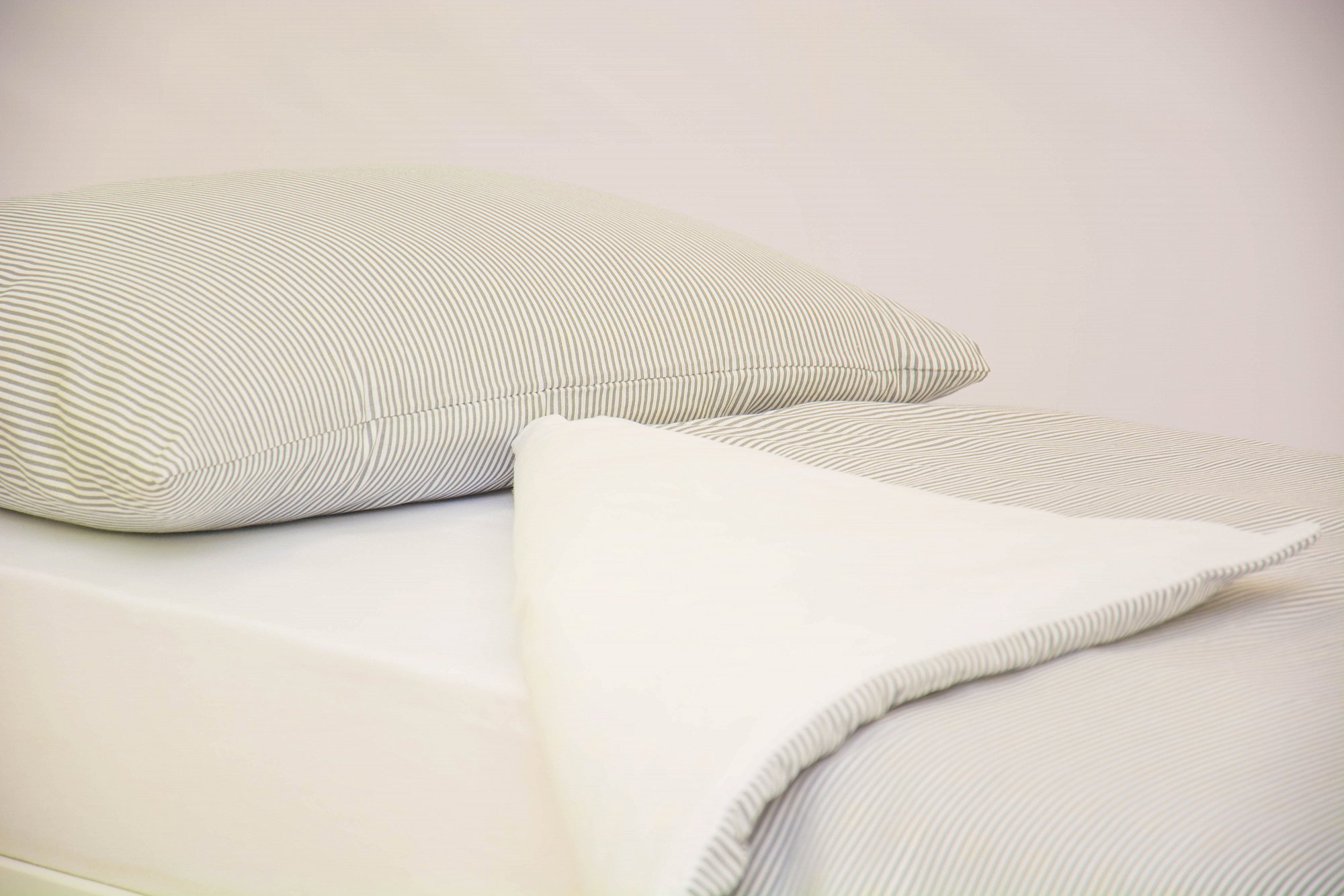 Детское постельное белье "Полоски" графит БЕЛЬМАРКО  327422 Серый Santreyd  - Вид №2