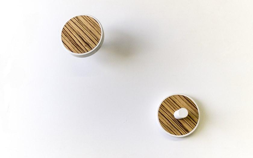 LIGNIS® Пара вешалок из ценных пород дерева Inverso 13.010 - Вид №1