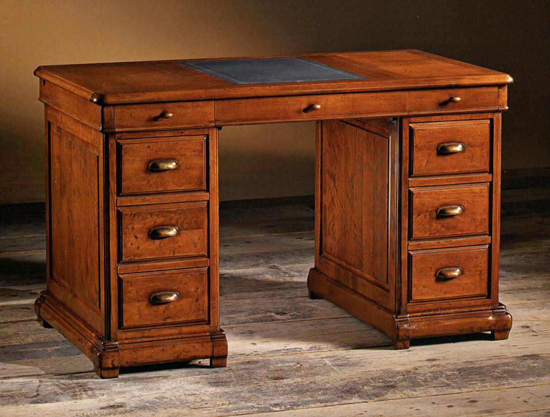 Компьютерный стол  ARTE BROTTO VA830 