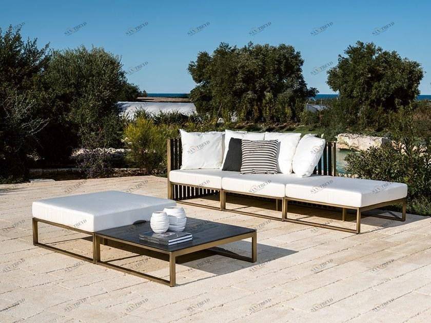 Braid Садовый столик квадратный Metropolitan 104.006/104.007