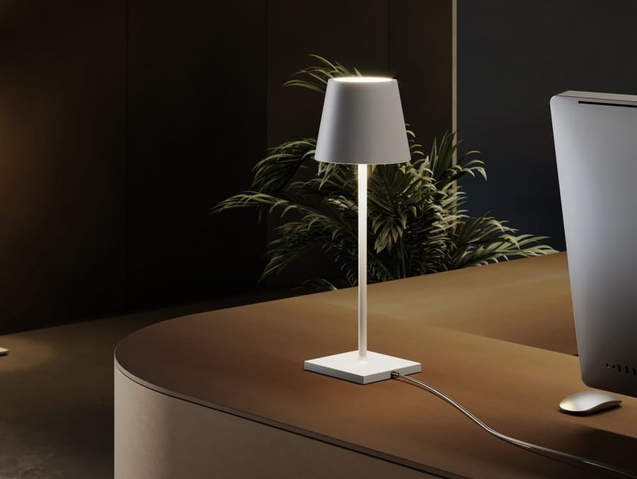 Заливка формы алюминия настольная лампа Zafferano Poldina230V ARCH-00114599